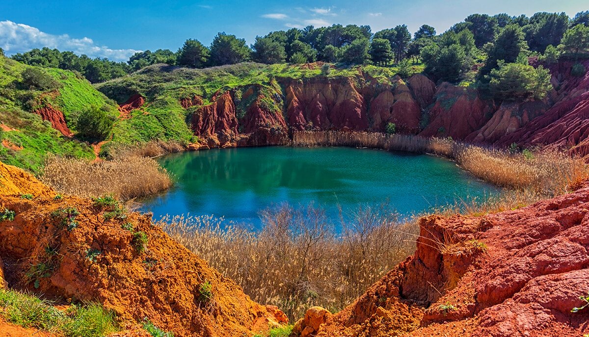 🏞️ 보크사이트 채석장 호수(카바 디 바우크시테)